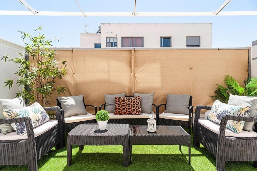 コニル・デ・ラ・フロンテラCasa Terrazaアパートメント エクステリア 写真